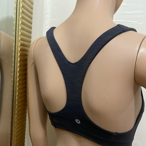 Lululemon Women's Black top - Picture 6 of 7